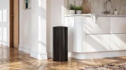 Brabantia Touch Bin Flat Top prullenbak 30L Matt Black