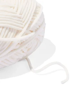 chenille wit 100gram 110meter
