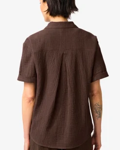 damesblouse Kai crinkle mousseline donkerbruin