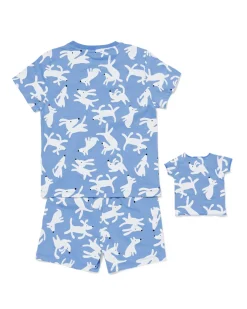 kindershortama honden met poppenpyjama blauw