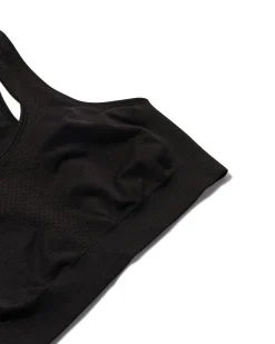 niet voorgevormde sporttop medium support zonder beugel naadloos zwart